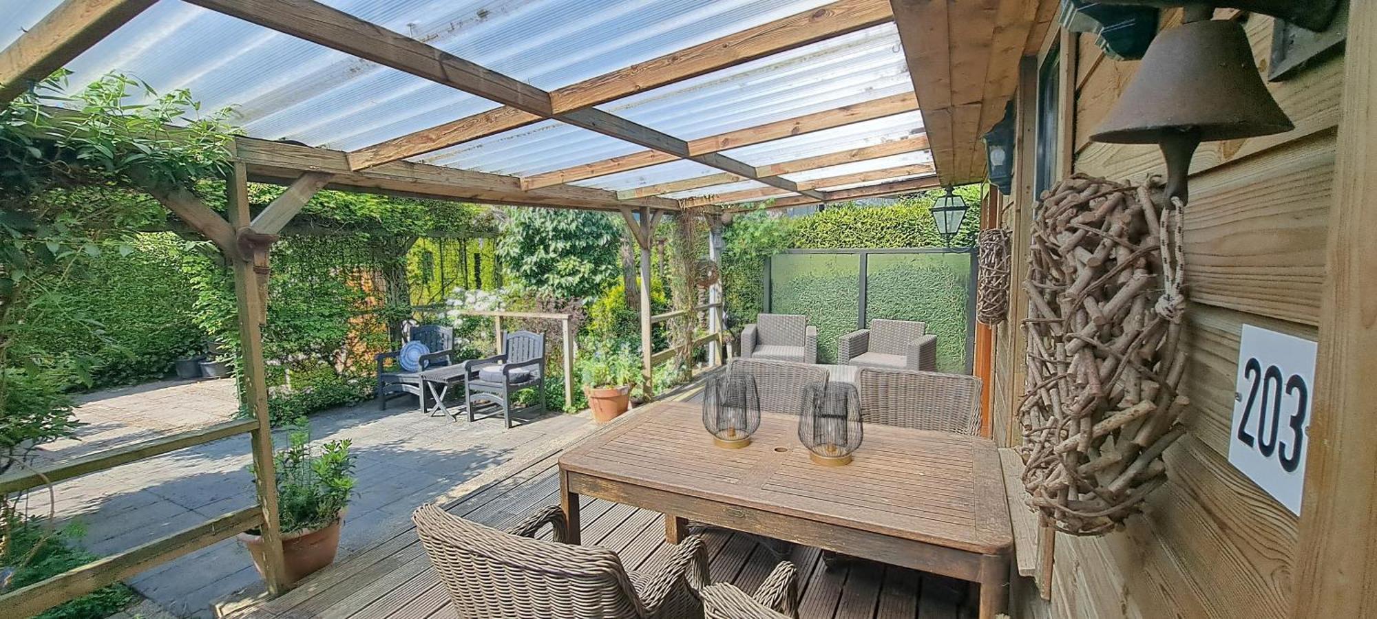 Vakantiehuis Met Veranda & Omheinde, Ruime Tuin In Zeeland Vp077