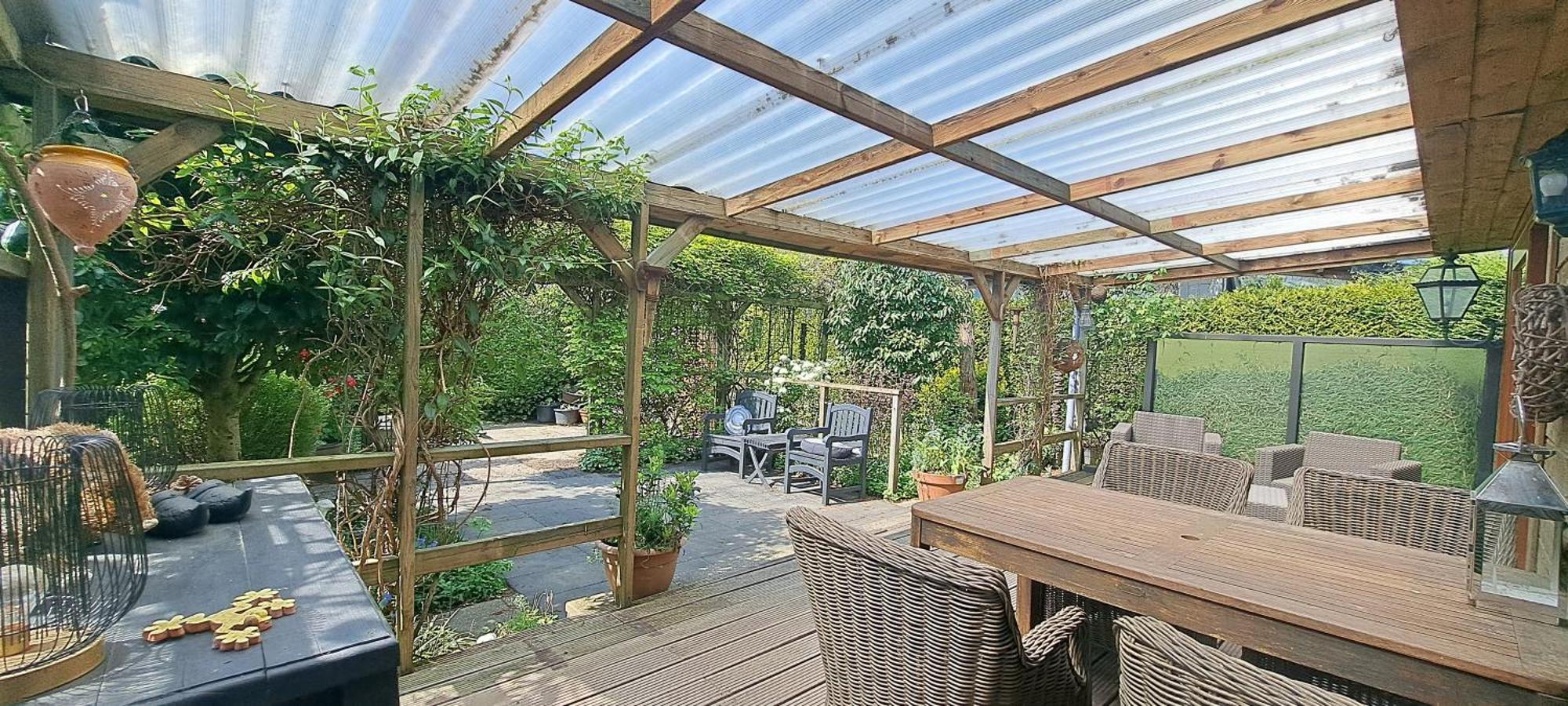 Met Veranda & Omheinde, Ruime Tuin In Zeeland Vp077 Vakantiehuis Heinkenszand