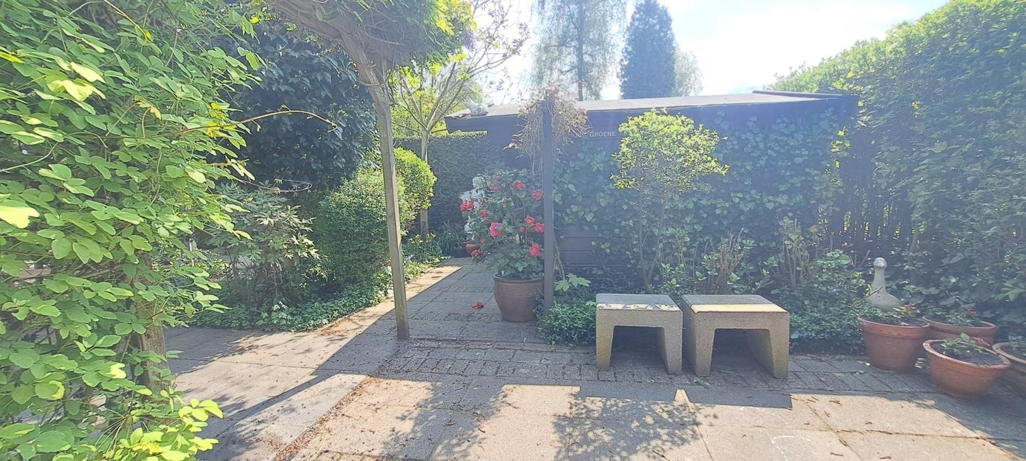 Met Veranda & Omheinde, Ruime Tuin In Zeeland Vp077 Heinkenszand